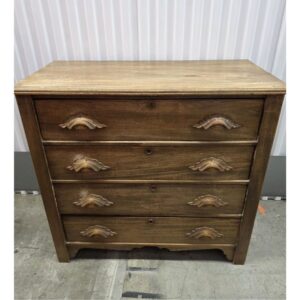 Commode en bois à 4 tiroirs